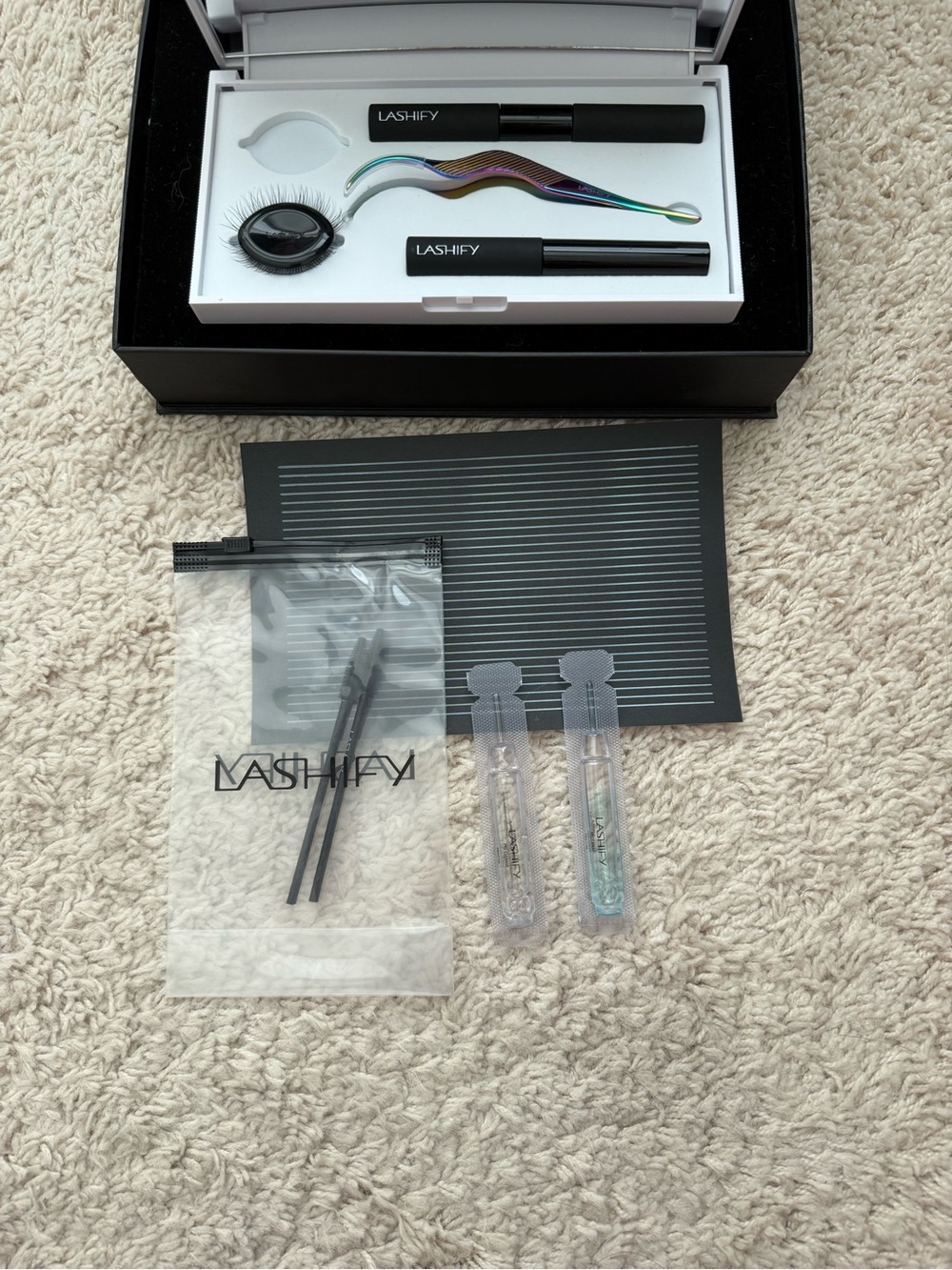 LASHIFY Control Kit - Unused Lashes - Picture 3 of 5